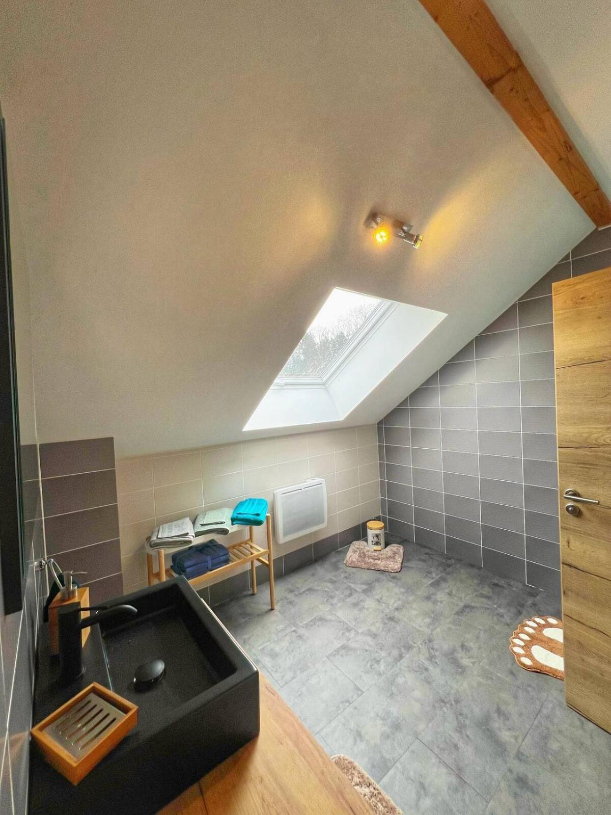 Loft Spacieux En Pleine Foret Bining Exterior foto